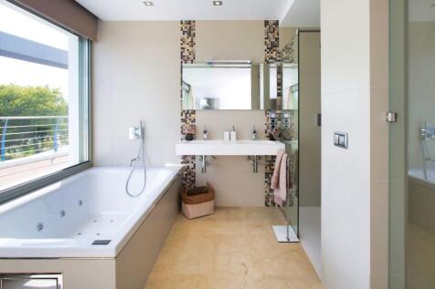 Property Image 40