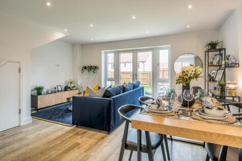 Hartley Acres, 2 bed show home, living