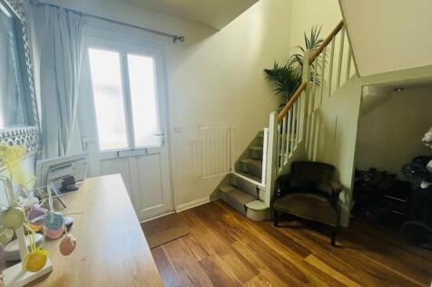 Property Image 7