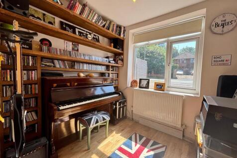 Property Image 9