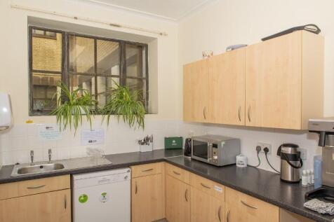 Kitchen opposite