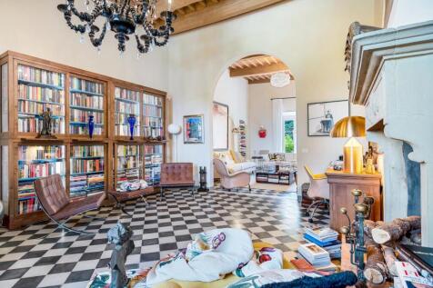 Property Image 12