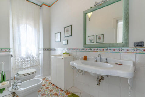 Property Image 80