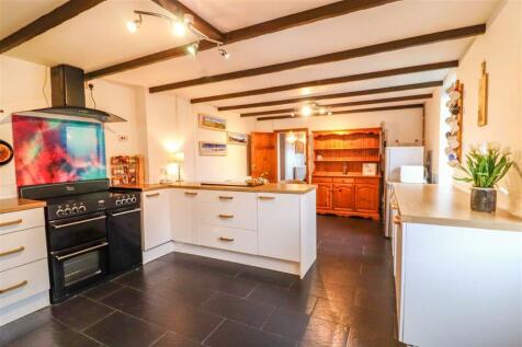 LIVING DINING KITCHEN