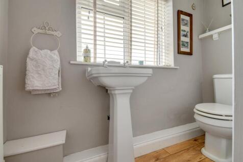 Ground floor WC