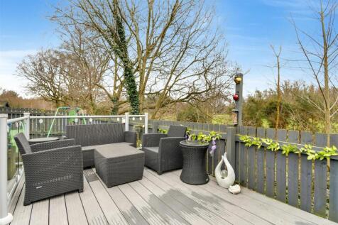 Entertaining area