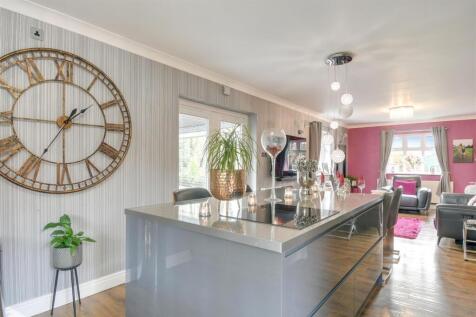Kitchen family room