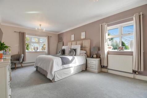 Principle bedroom