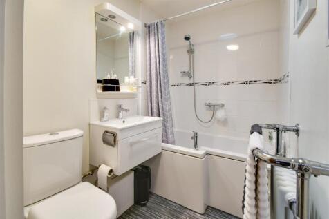 ANNEX BATHROOM