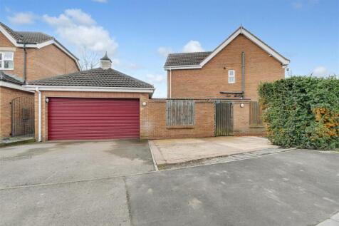 DOUBLE GARAGE