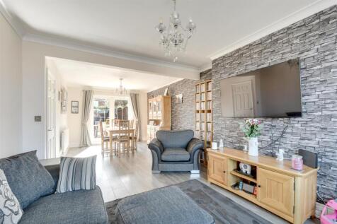 Living dining room