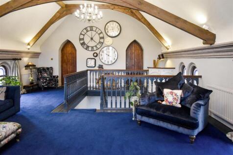 1st Floor living room