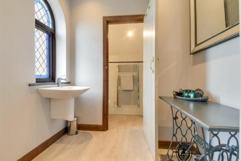 Dressing room and en-suite