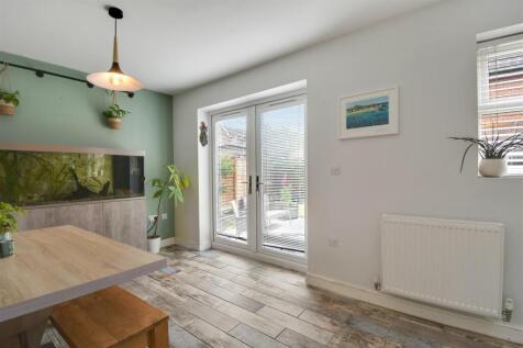 kitchen dining
