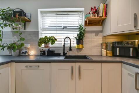 kitchen dining