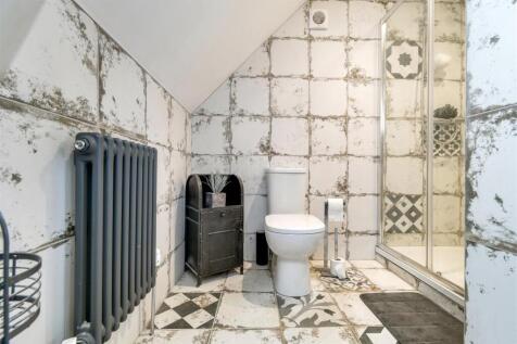 Master En-Suite