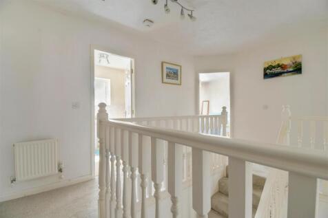 1st floor landing