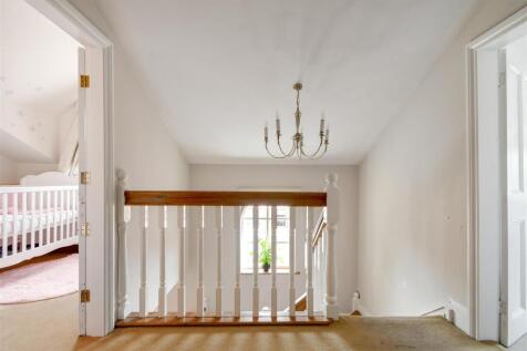 1st floor landing