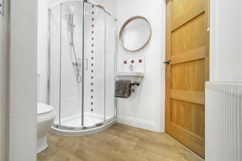 jack and Jill shower room