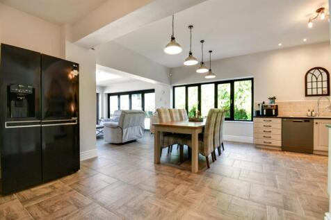 Kitchen family room