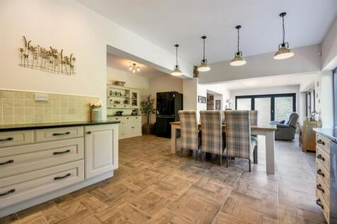 Kitchen family room