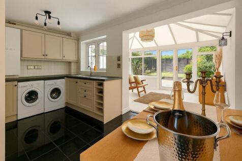 ENHANCED KITCHEN PHOTO