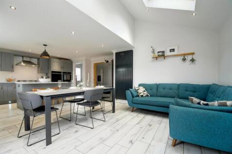 Kitchen day room