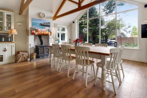 Living Kitchen