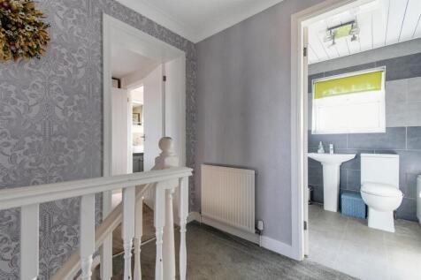 1st floor landing