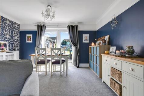 Living dining room