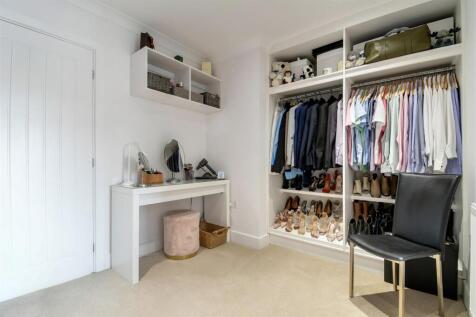 Walk in dressing room