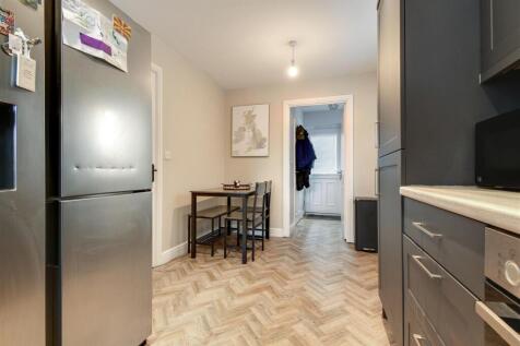 Kitchen breakfast room