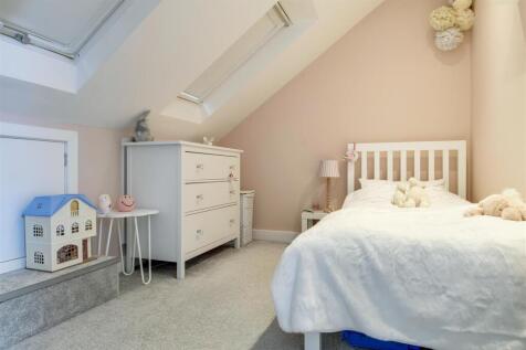 1st floor bedroom