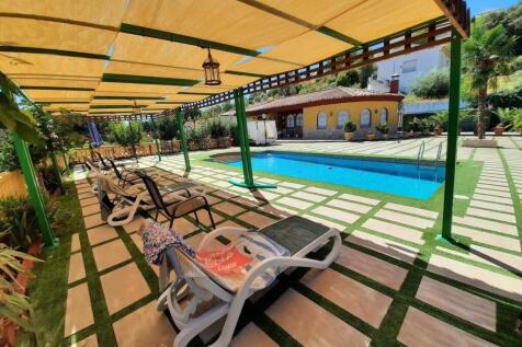 Property Image 12