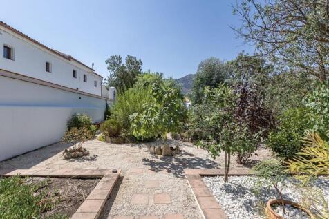 Property Image 37