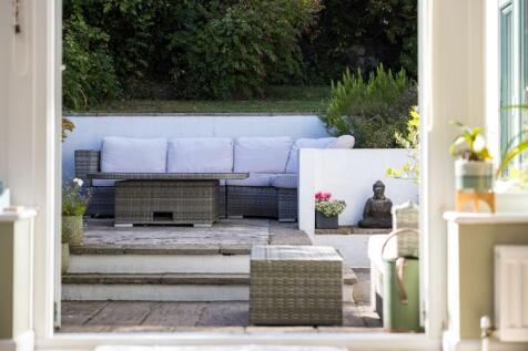 Property Image 4