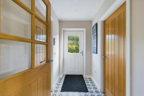 Rear vestibule