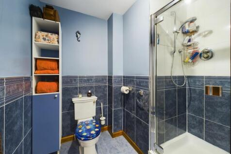 Master En-suite