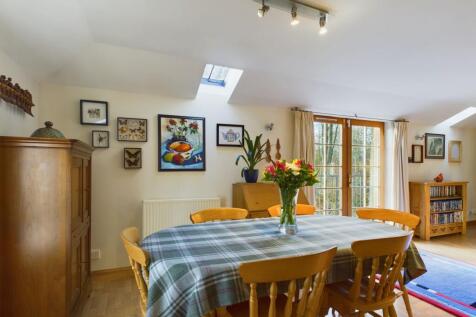 Kitchen/Living/Dining Area