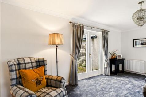 Formal Lounge