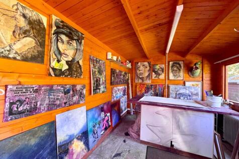 Cabin/studio
