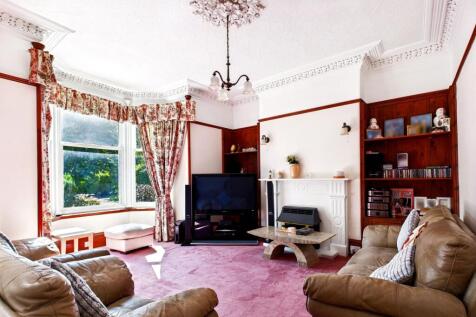 Formal Lounge