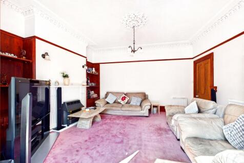 Formal Lounge