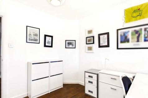 Bedroom 5/Study