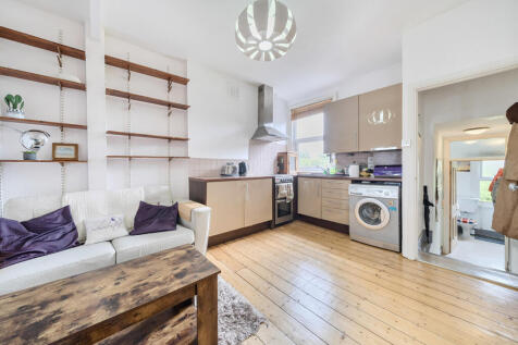 Kitchen/Reception