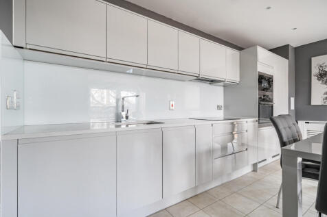 1382036-5-691b3ca...