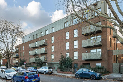 1382036-16-691b3d...