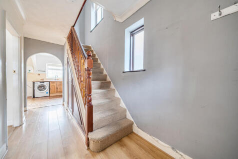 1371063-2-68f23e0...