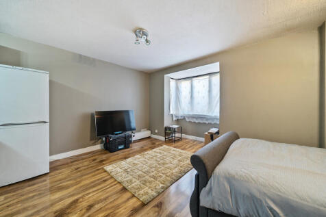 Living/Bedroom