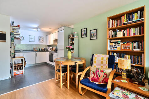 Reception/Kitchen